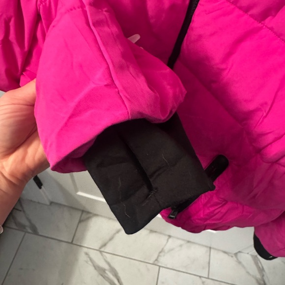 MICHAEL Michael Kors Hot Pink Puffer Jacket - Picture 4 of 5